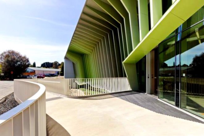 Knox Innovation Opportunity and Sustainability Centre, Woods Bagot, KIOSC, melbourne, eco school, eco university, sustainable education