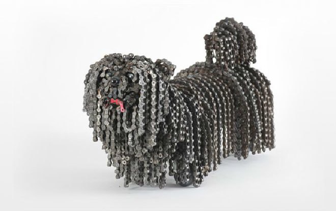 green design, eco design, sustainable design, Nirit Levav, recycled bicycle chains, bicycle chain sculpture, bicycle chain dogs, Israeli Artist, eco art, upcycled art, bicycle art