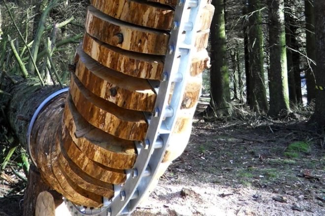 Pendle Trail, witches, witch trails, art, environmental art, salvaged wood, Philippe Handford, sustainable design, eco-design, green design, UK, eco art, timber