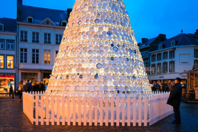 Porcelain Christmas Tree, MOOZ, hassalt, belgium, taste tree, upcycled christmas tree, green christmas tree