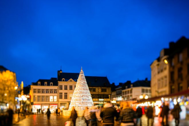 Porcelain Christmas Tree, MOOZ, hassalt, belgium, taste tree, upcycled christmas tree, green christmas tree