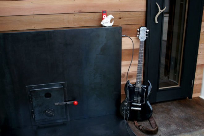 Sauna Box, Castor Design, shipping container sauna, sauna, self-sufficient, solar power, wood-fired sauna