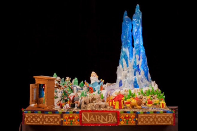 Sheraton Seattle Gingerbread Village 2012, gingerbread village, gingerbread house, seattle, edible creations, green holidays