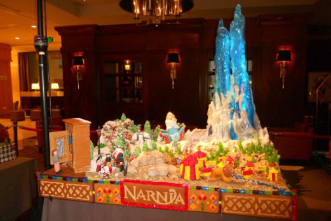 Sheraton Seattle Gingerbread Village 2012, gingerbread village, gingerbread house, seattle, edible creations, green holidays