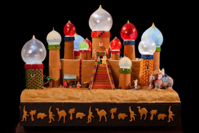Sheraton Seattle Gingerbread Village 2012, gingerbread village, gingerbread house, seattle, edible creations, green holidays