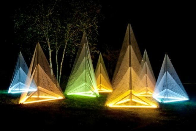 Sébastien Preschoux, nuit blanche, light sculpture, green art, sustainable artwork, installation art, glowing artwork,