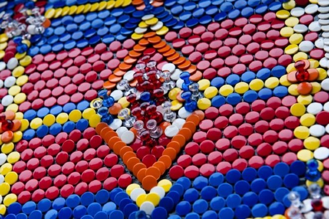 recycled materials, Dutch Design week, WE MAKE CARPETS, The Netherlands, plastic, hardware, disposable goods, green design, eco-art, sustainable design, green art, temporary design