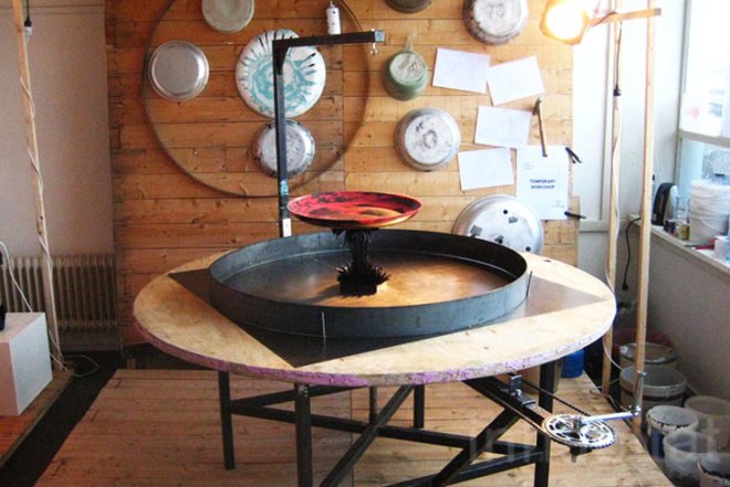Jolan Van Der Wiel, Dutch Design Week, centrifugal force, gravity, tray, recycled bike, Psychedelic, dutch design, Art, DIY, Green Products, energy efficiency
