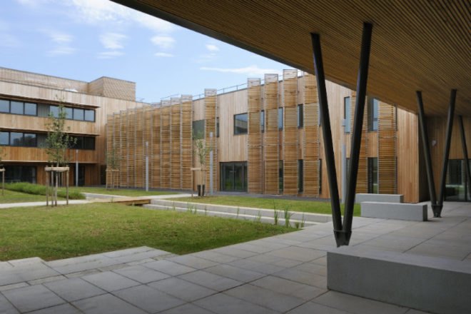 Veolia Environnement Centre-Est, Arte Charpentier Architectes, sustainable campus, training centre, green building, veolia environnement