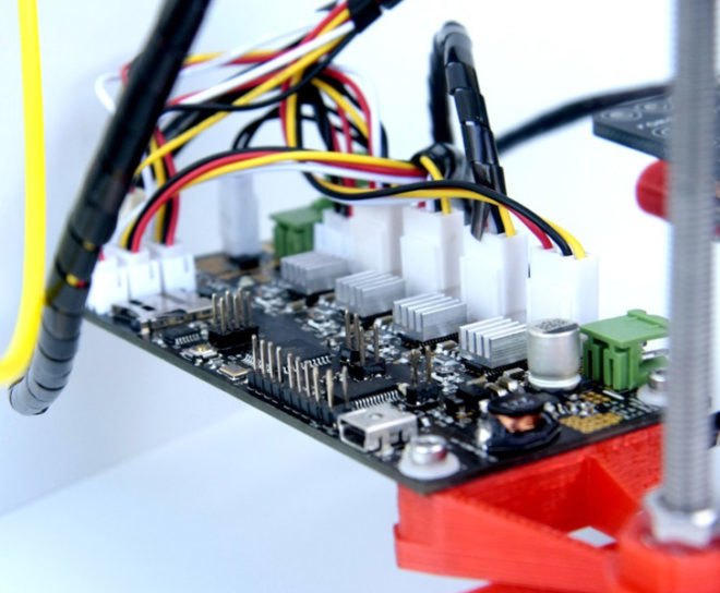 portabee, portable 3d printer, 3d printer, sustainable design, green design, diy design, inexpensive 3d printer, cheap 3d printer, affordable 3d printer, 3d printing, fused depositation 3d printer