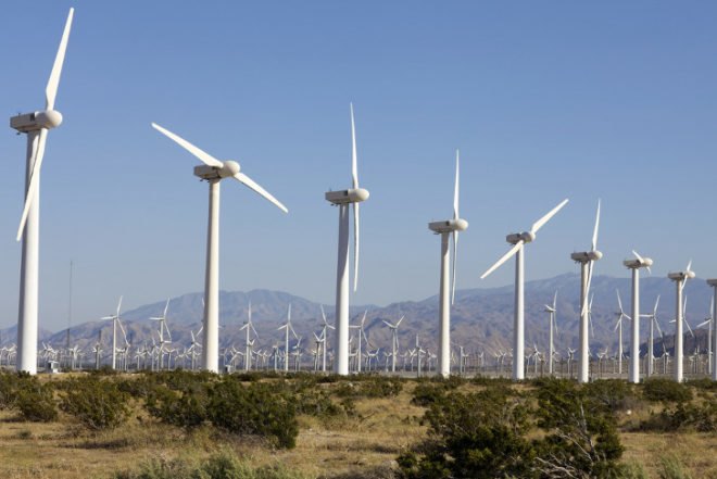 Holographic Radar system, Aveillant, wind turbines, wind farms, wind turbines near airports, renewable energy, energy efficiency, air traffic control, green technology