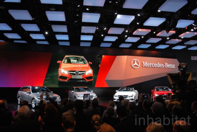 NAIAS, Detroit auto show, North American International Auto Show, 2013 NAIAS, 2013 Detroit Auto Show, green cars, hybrid car, green transportation, Laura K. Cowan, Mercedes-Benz, E Class, hybrid sedan, hybrid wagon, hybrid vehicle
