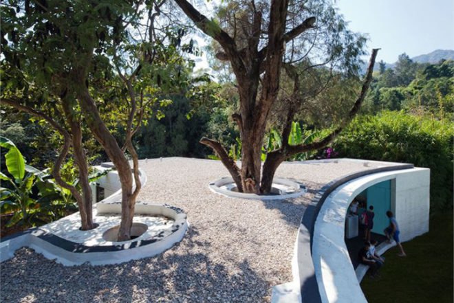 Cadaval & Solá-Morales, Tepoztlan Lounge, pierced by trees, mexico, concrete, summer house, Architecture, Botanical
