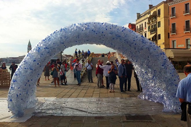 Devebere, Venice Architecture Biennale, PET Bottles, Rodrigo Garcia, Maciej Siuda, Gau:di, recycled PET, public art, installations, venice, Architecture, Art, Urban design, Recycled Materials, interactive