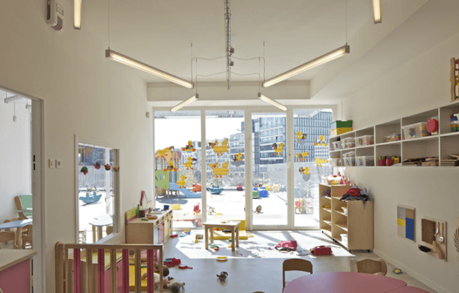 Giraffe Childcare Center, Hondelatte Laporte Architectes, Paris, suburbs, art, sculpture, net zero, energy efficiency, south facing, green design, design for health, sustainable design, eco-design, Boulogne-Billancourt, giant yellow giraffe