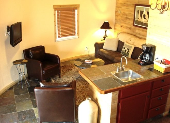 Texas, New Braunfels, Gruene Homestead Inn, Silo, lodging in texas, lodging near San Antonio, green renovation, silo conversion, loft apartments, design, sustainable design, tourism, eco-tourism, green design,