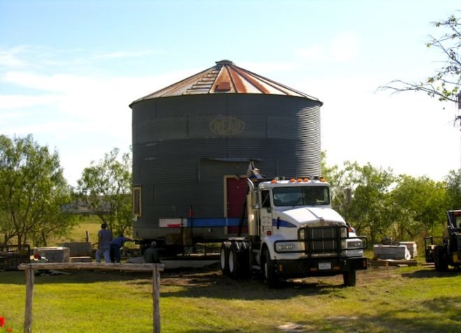 Texas, New Braunfels, Gruene Homestead Inn, Silo, lodging in texas, lodging near San Antonio, green renovation, silo conversion, loft apartments, design, sustainable design, tourism, eco-tourism, green design,