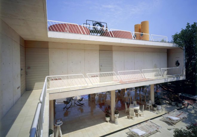 Héctor Galvan, Central De Arquitectura, Hotel, Hotel Basico, Recycled Material, Design, Interior Design, Playa del Carmen, Mexico, petroleum, rubber, recycle