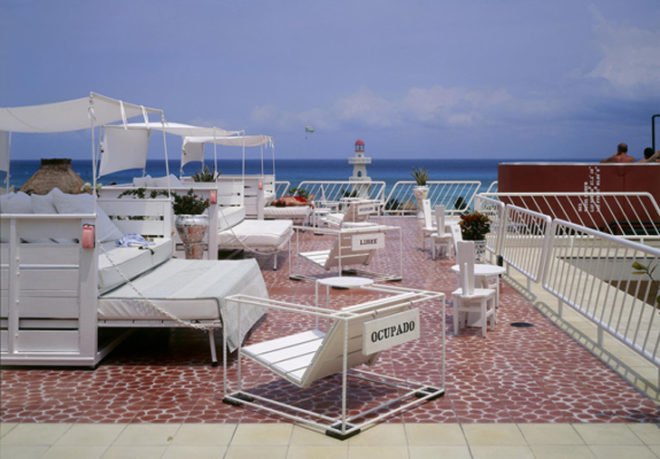 Héctor Galvan, Central De Arquitectura, Hotel, Hotel Basico, Recycled Material, Design, Interior Design, Playa del Carmen, Mexico, petroleum, rubber, recycle