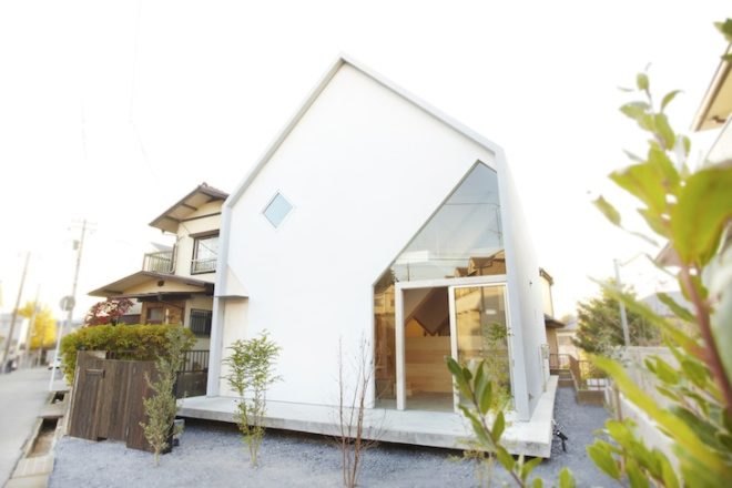 Y beams, hanging floors, House H, Hiroyuki Shinozaki Architects, tokyo, Matsudo City, Chiba Prefecture, Japan, green design, sustainable design, eco-design, daylighting, minimalism, Japanese minimalism, urban design, sustainable renovation, green renovation