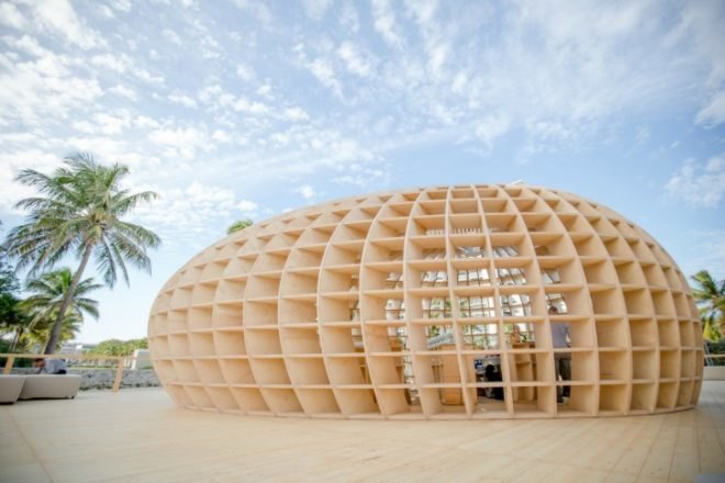 los carpinteros, guiro bar, absolut art festival, installation architecture, temporary architecture, wooden design, sustainable design