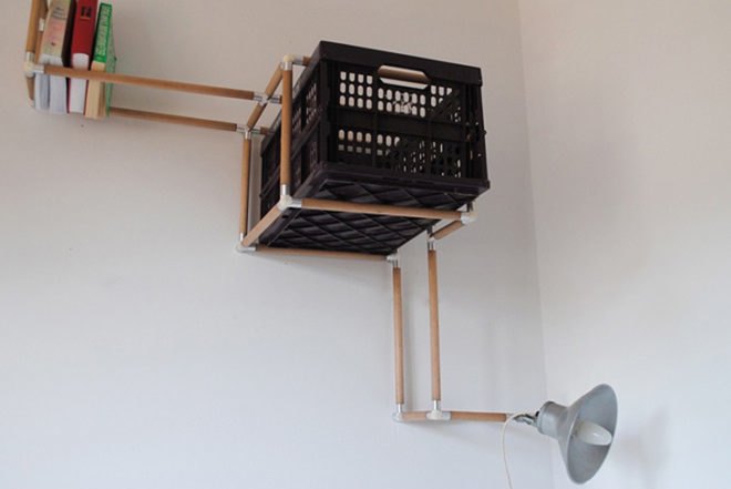 Joscha Weiand, Loose Joints, DIY furniture, multifunctional furniture, transformable furniture, screw, building kit, wooden poles, DIY, green furniture, Transforming Furniture