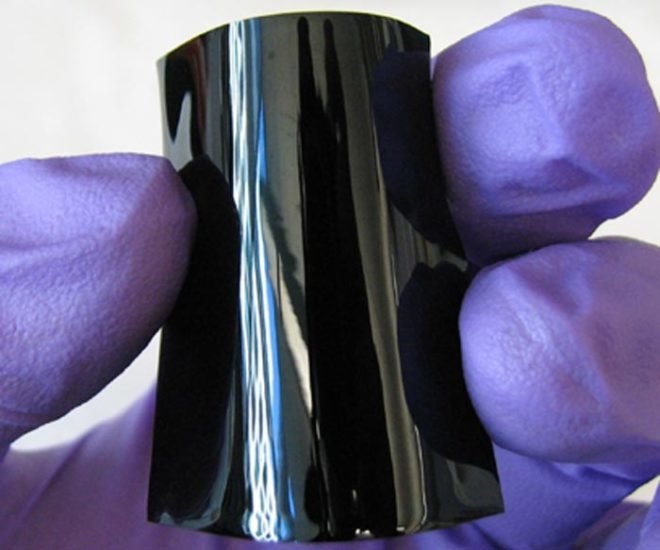 MIT, polymer film, bio-polymer film, piezoelectric, piezoelectric clothing, water vapor, devices, gadgets, water power, sweat power