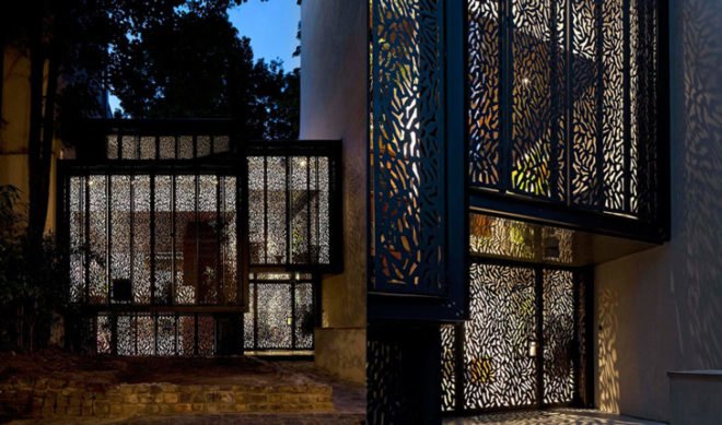 Paris, Maison Escalier, steel, concrete, stairway, Jacques Moussafir, Moussafir Architectes, black locust wood, electronic shutters, daylighting, France