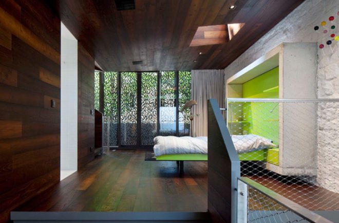 Paris, Maison Escalier, steel, concrete, stairway, Jacques Moussafir, Moussafir Architectes, black locust wood, electronic shutters, daylighting, France