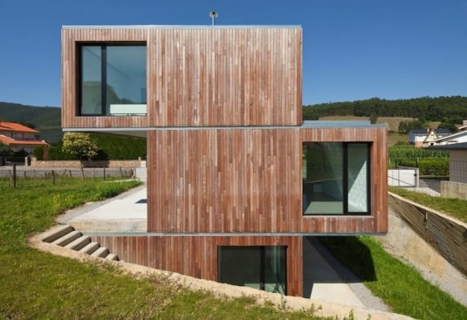 green design, sustainable design, Spain, Cantabria, Acha Zaballa Arquitectos, cantilevering home, rock climber, sustainable design, energy efficiency, solar gain, timber, reduce construction waste, residential home, More House,
