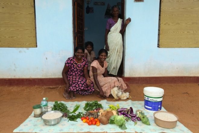 Oxfam America, seven photos of what seven families eat, food waste, poverty, injustice, food politics, hunger, obesity, news, environment, charity, aid organization, non profit organization, oxfam food photos, sri lankan family
