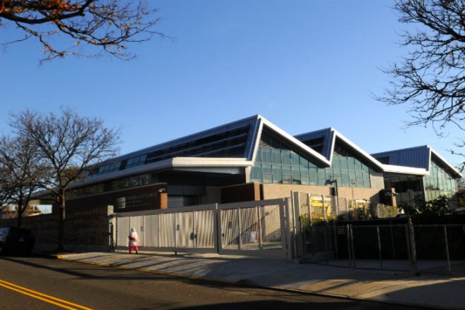 Sunrise Facilities Maintenance Yard, Gruzen Samton IBI Group, sunrise yards, leed platinum, dot maintenance facility, queens