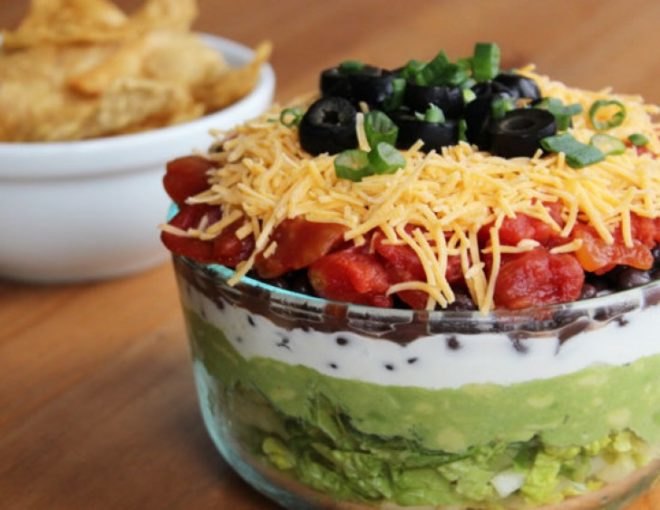Super Bowl, vegetarian recipes, vegan recipes, football, NFL, appetizers, snacks, meatless, party, gluten free, party planning, healthy snacks, finger foods, dairy free, sports, pretzels, 7-layer dip, spicy chickpeas, seitan, carnitas, potato skins, jalapeno poppers,