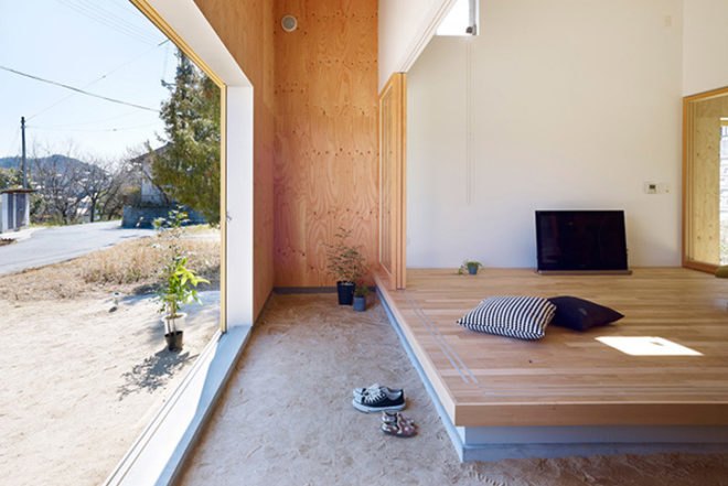Takaya House, Makoto Tanijiri, japan, suppose Office, Architecture, green Interiors, Green Materials, sliding walls, Earthen Floor, mud floor, transformable house