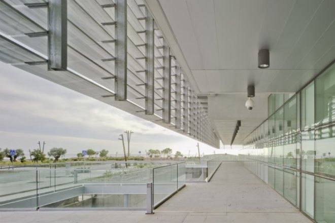 Tecnova Headquarters, Ferrer Arquitectos, PITA, Pitagoras, louvered facade, almeria, spain