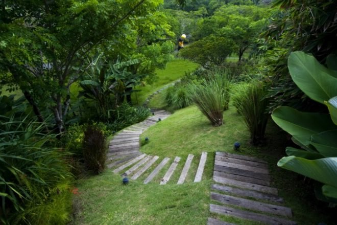villa tantangan bali, word of mouth architects, sustainable design, energy efficiency, off the grid property, green design, eco architecture