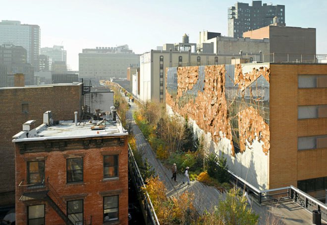 Broken Bridge II, El Anatsui, recycled materials, high line, high line art, public art, art nyc