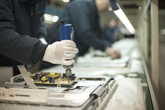 Electronics Manufacturing, production line, Apple computers, electronics factory,
