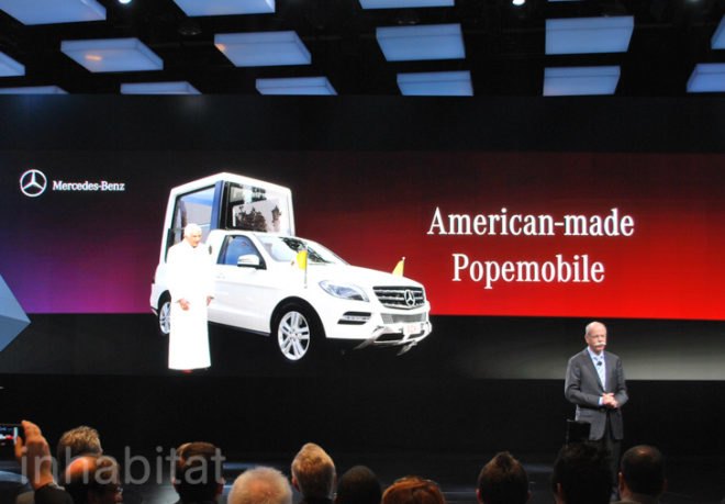 NAIAS, Detroit auto show, North American International Auto Show, 2013 NAIAS, 2013 Detroit Auto Show, green cars, hybrid car, green transportation, Laura K. Cowan, Mercedes-Benz, E Class, hybrid sedan, hybrid wagon, hybrid vehicle
