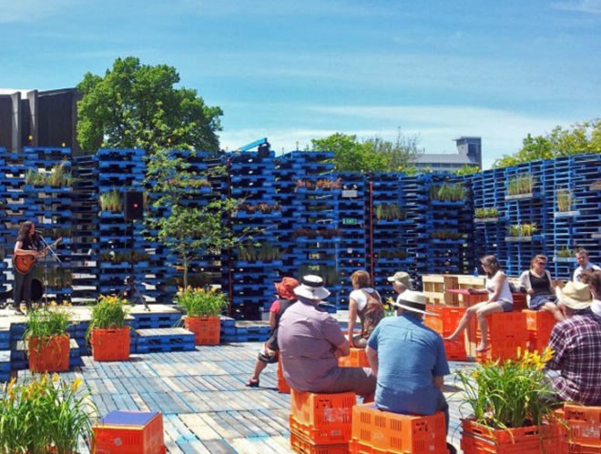 pallet pavilion, christchurch, green architecture, sustainable architecture, new zealand, recycled shipping pallets, recycled materials, green design, sustainable design, salvaged pallets, shipping pallets