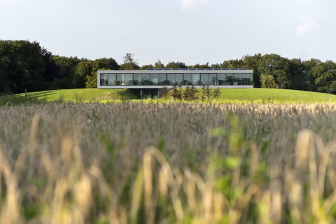 123DV, The Bridge House, Heat Mirror glass, private well, solar panels, Achterhoek, The Netherlands, stucco, Architecture, Solar Power, Water Issues, Renewable Energy, energy efficiency, Recycling / Compost