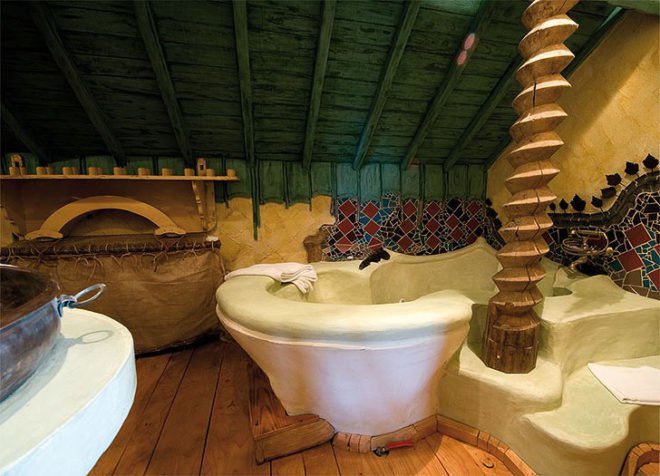 green design, eco design, sustainable design, cob, Durbuy, Belgium, trojan horse hotel, la balade des gnomes hotel, horse shaped hotel, hobbit hotel, treehouse hotel, fantasy hotel