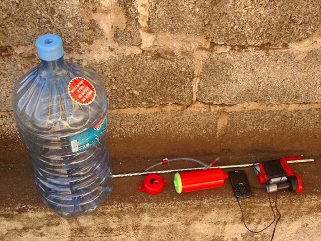 green design, eco design, sustainable design, bottle charger, cell phone charger, green energy cell phone charger, off the grid, sustainable energy, Blackbeard Unidirectional Constant Turbine, Nairobi, phone charging station