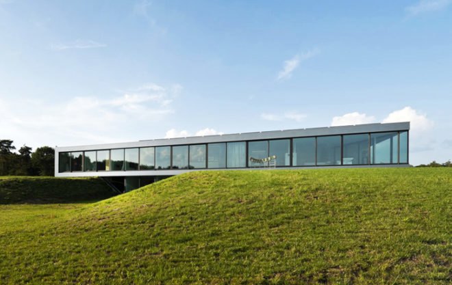 123DV, The Bridge House, Heat Mirror glass, private well, solar panels, Achterhoek, The Netherlands, stucco, Architecture, Solar Power, Water Issues, Renewable Energy, energy efficiency, Recycling / Compost
