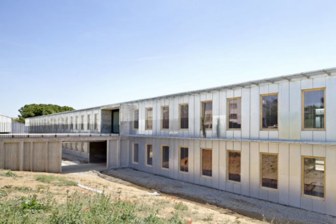 Catalunya Student Housing, H ARQUITECTES, dataAE, modular housing, prefab housing, student housing, barcelona,