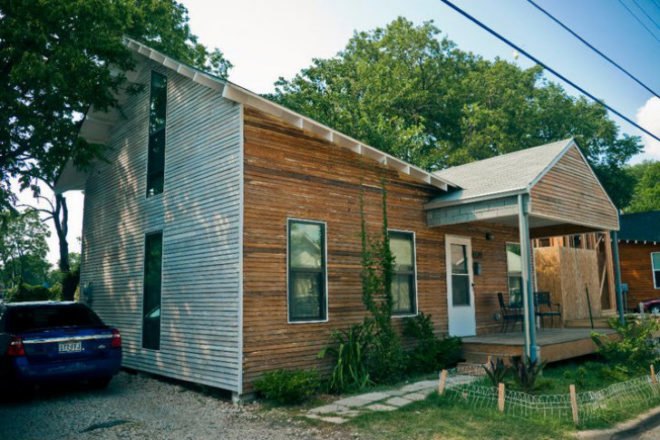Congo Street Initiative, BCWorkshop, dallas, green renovation, community housing project, reclaimed materials, eco home,