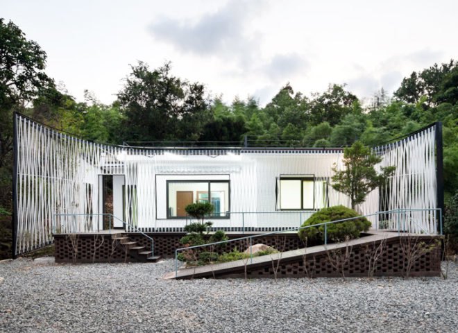 green design, eco design, sustainable design, JOHO Architecture, double skin facade, Namhae house, exoskeleton, Korean country house