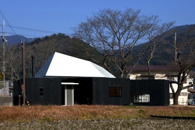 daylighting, charred timber, Endo Shuhei, Rooftecture HH, Japanese design, minimalist design, modern homes, green design, sustainable design, Japan, Shisho City