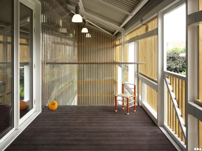 Les Coccinelles Nursery, Saint Gratien, France, prefab design, chestnut wood, green design, energy efficiency, sustainable design, eco-design, education, nursery school, solar gain