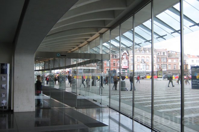 Santiago Calatrava, Liège-Guillemins Train Station, tgv rail station, Belgium, Liège, high-speed rail, high speed rail station, high speed rail, calatrava, Architecture, Air quality, Green Lighting, Daylighting,